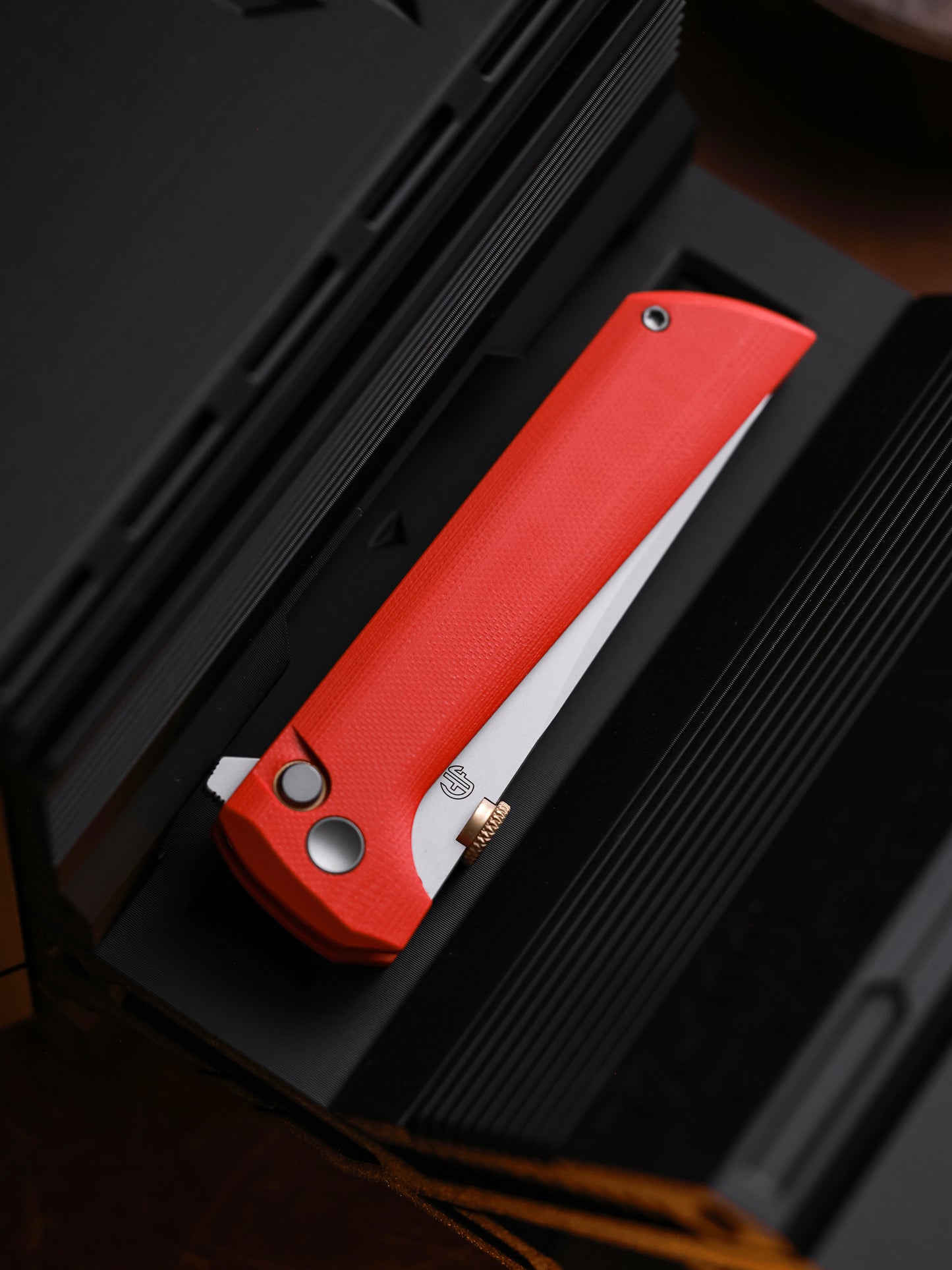 Chop2 2406-Red New .45-style thumb disc