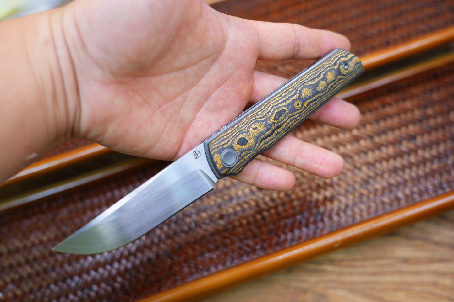 2412-GDCF Clip Point Hand-brushed finish