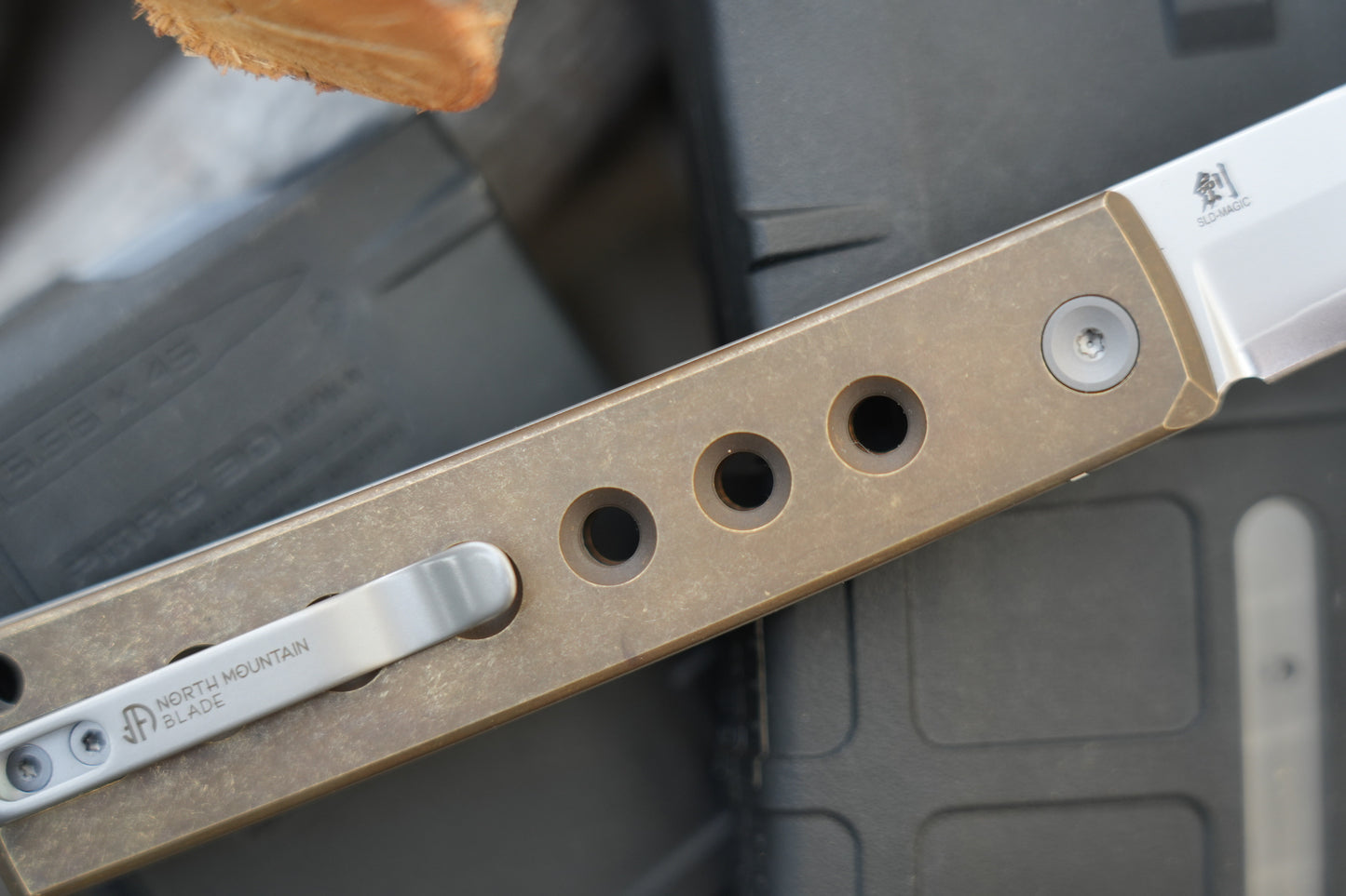 KAIKEN 2502-BR Aluminum Bronze Classic Japanese style tactical folding knife