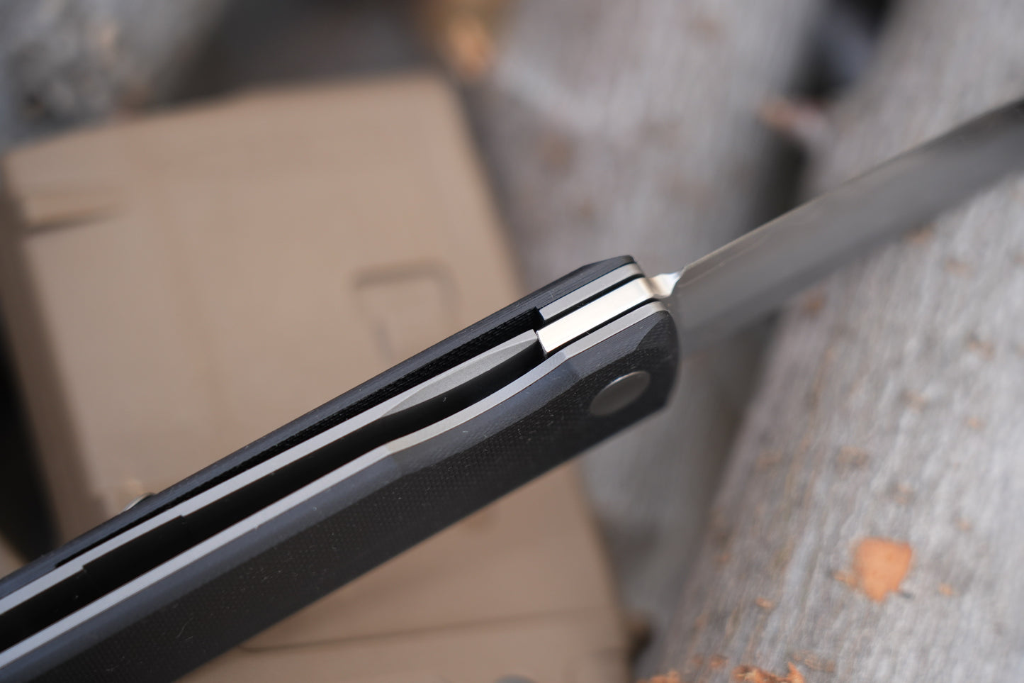 KAIKEN 2502-G10-BK Classic Japanese style tactical folding knife