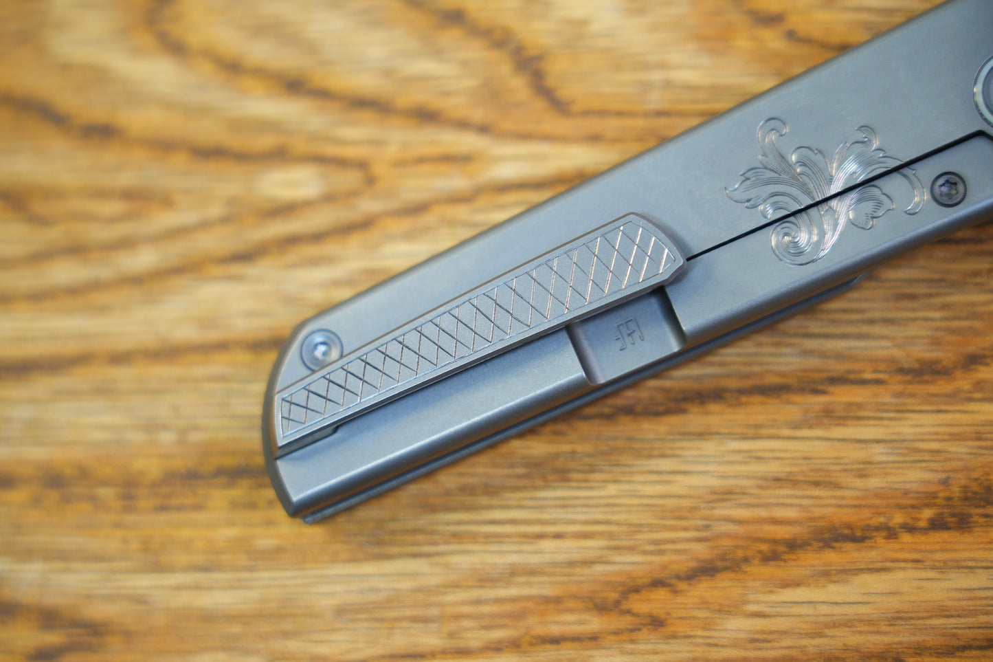 【CHOP】plague doctor Hand Carved Titanium Handle VEGAS Forged Damascus
