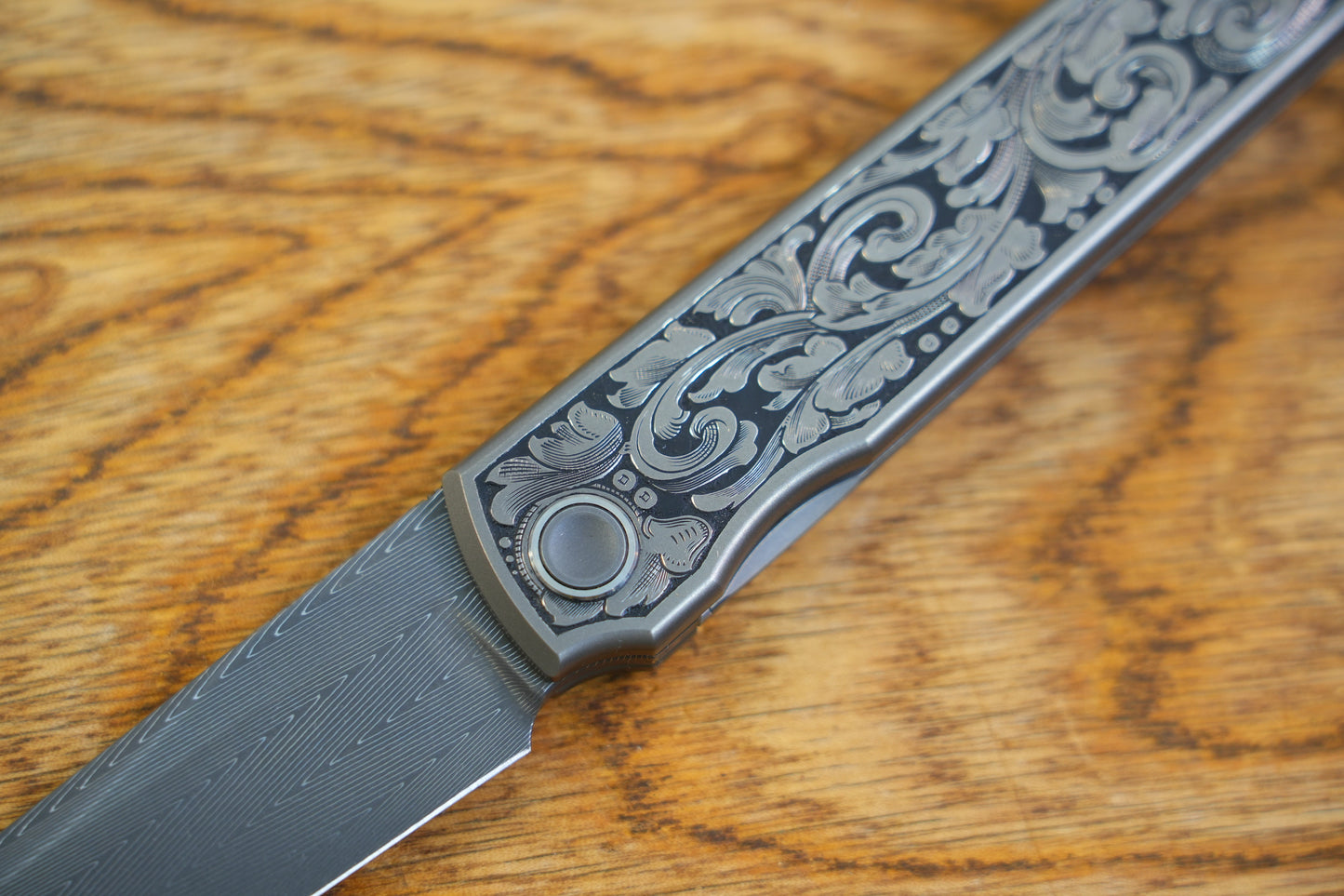 【CHOP】Hand Carved Titanium Handle VEGAS Forged Damascus