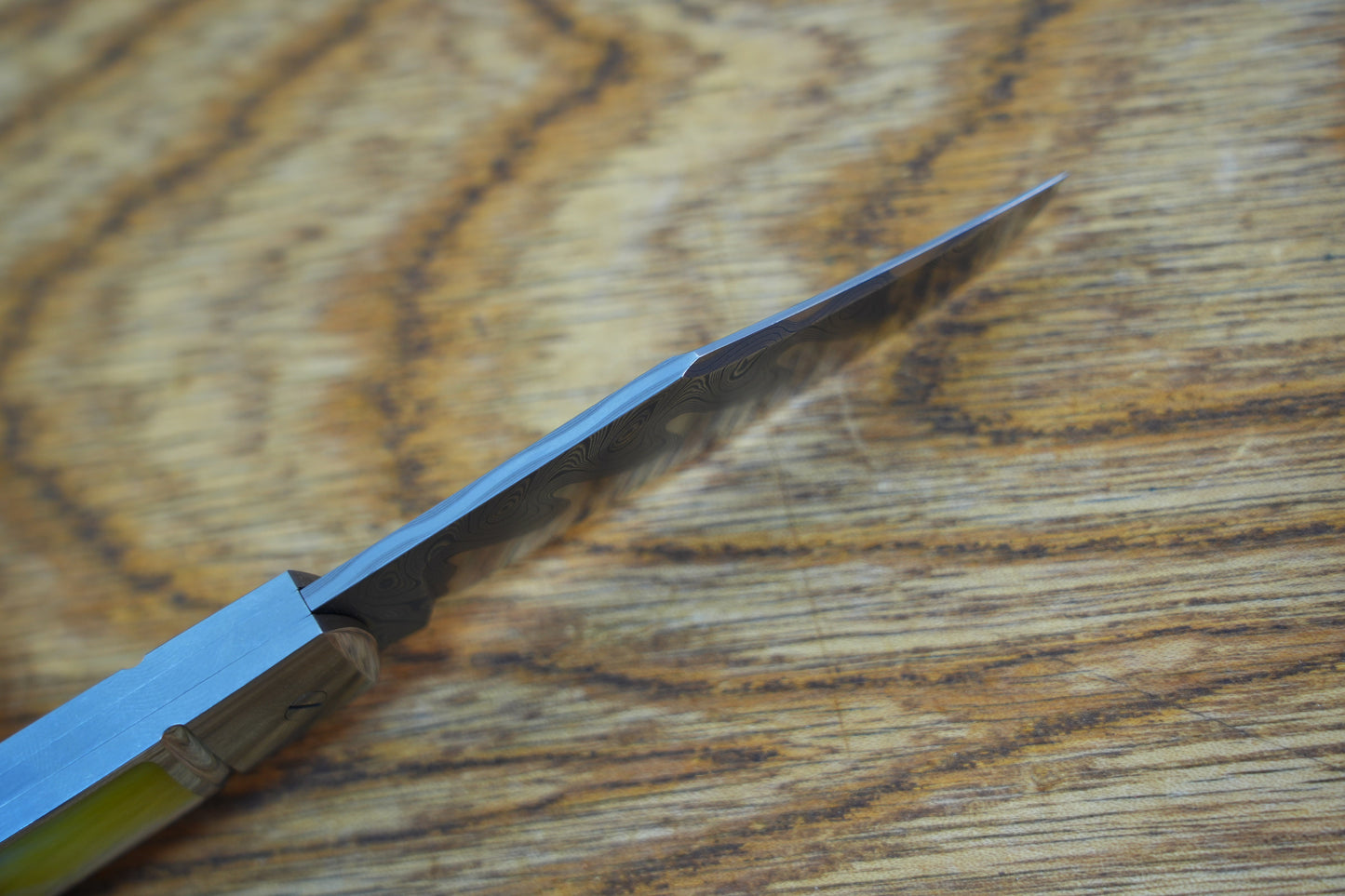【Lanny】Like high-end jewelry, three-layer Damascus made in the United States, steel handle, inlaid with six pieces of high-quality mother-of-pearl
