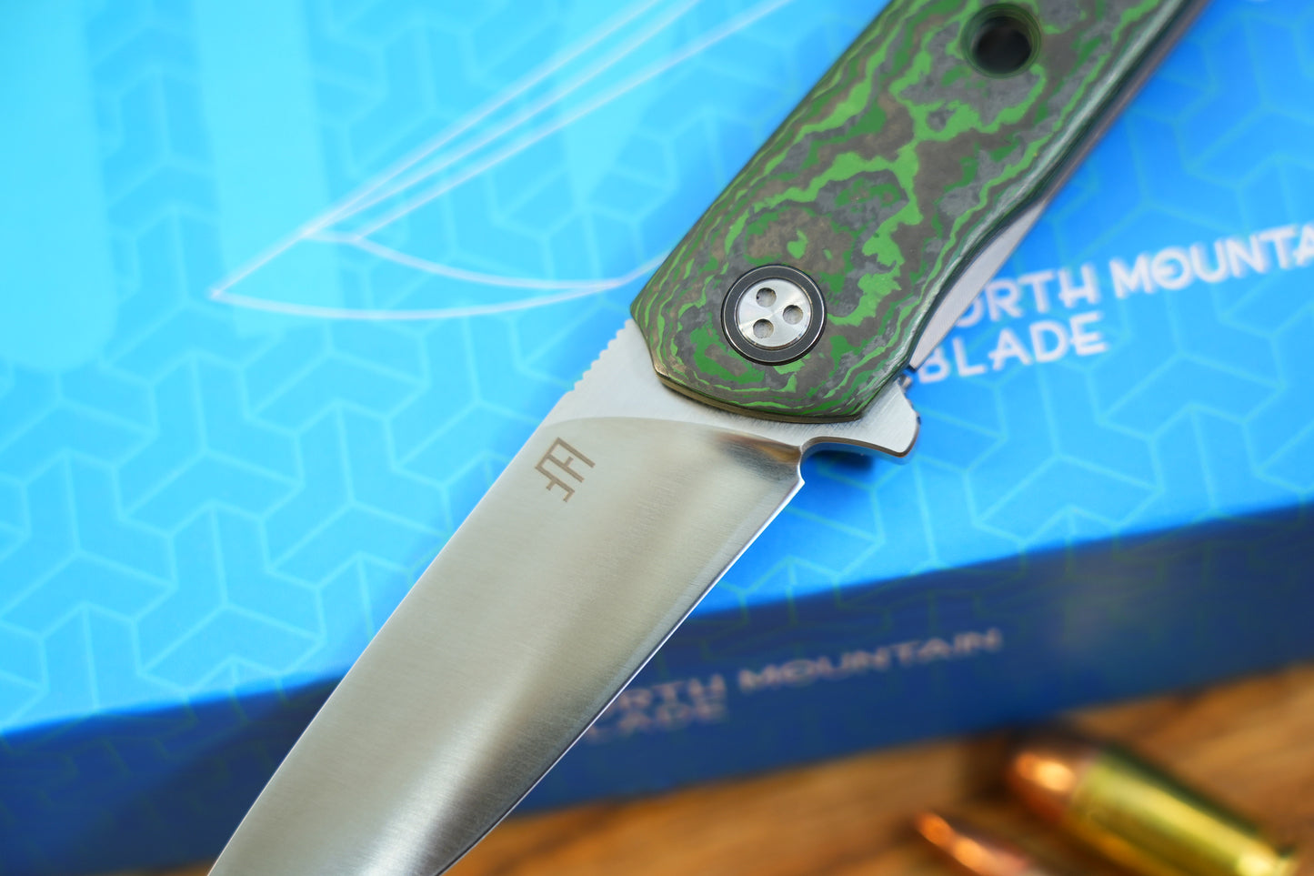 【Ninja】Green Ceramic Carbon Fiber M390 Titanium Frame