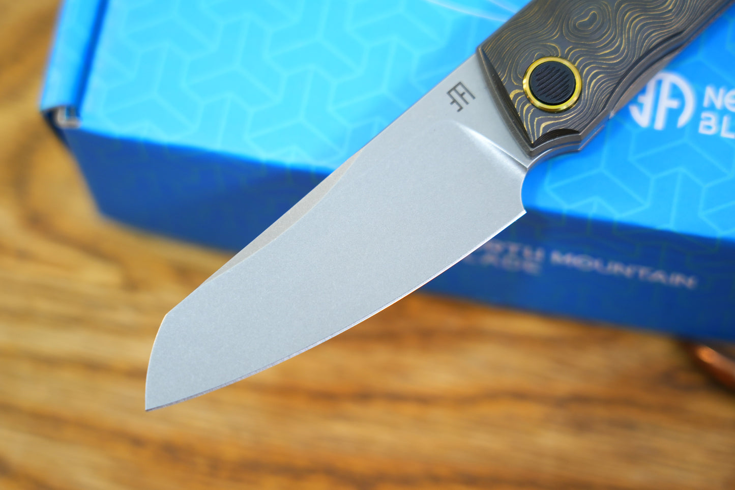 【HIGO】Copper Carbon Fiber M390 Titanium Frame
