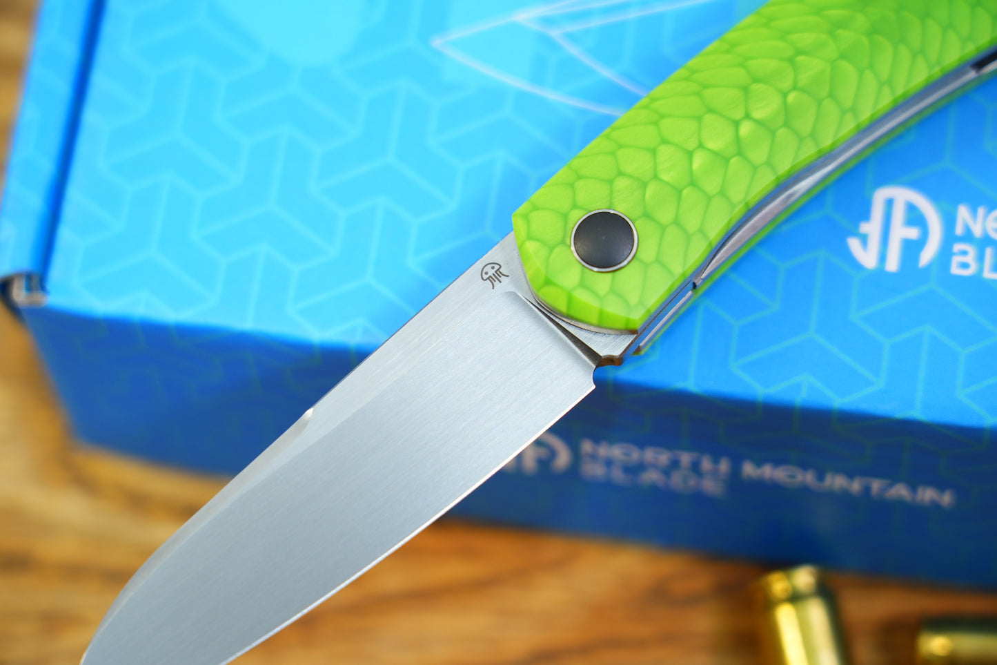 Jellyfish Custom Germany JUMA Dragon Scale M390 Hand Grinding
