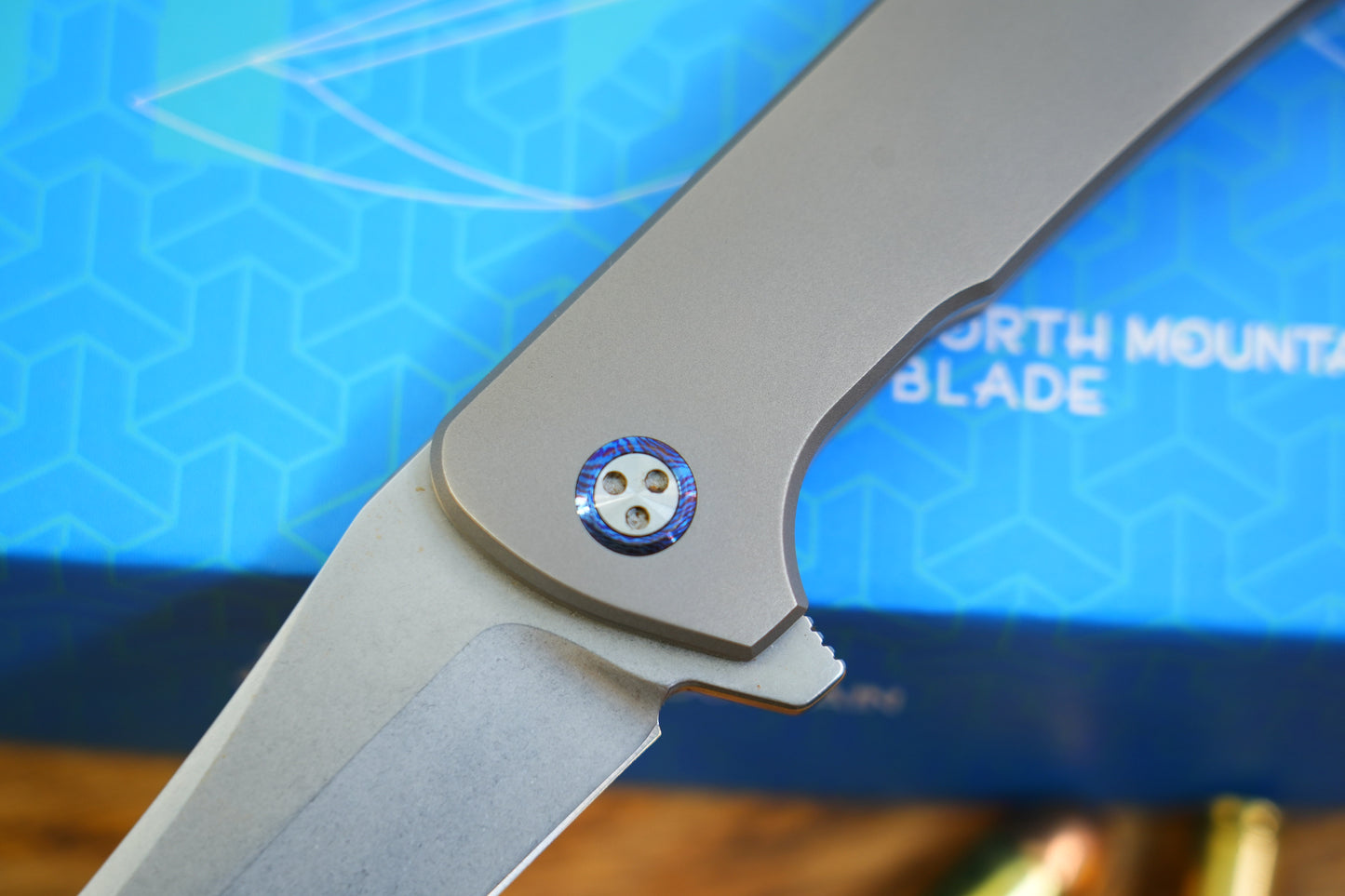 One-piece titanium handle