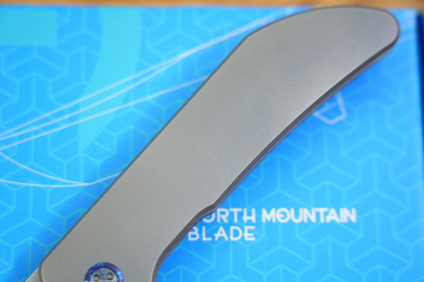 One-piece titanium handle