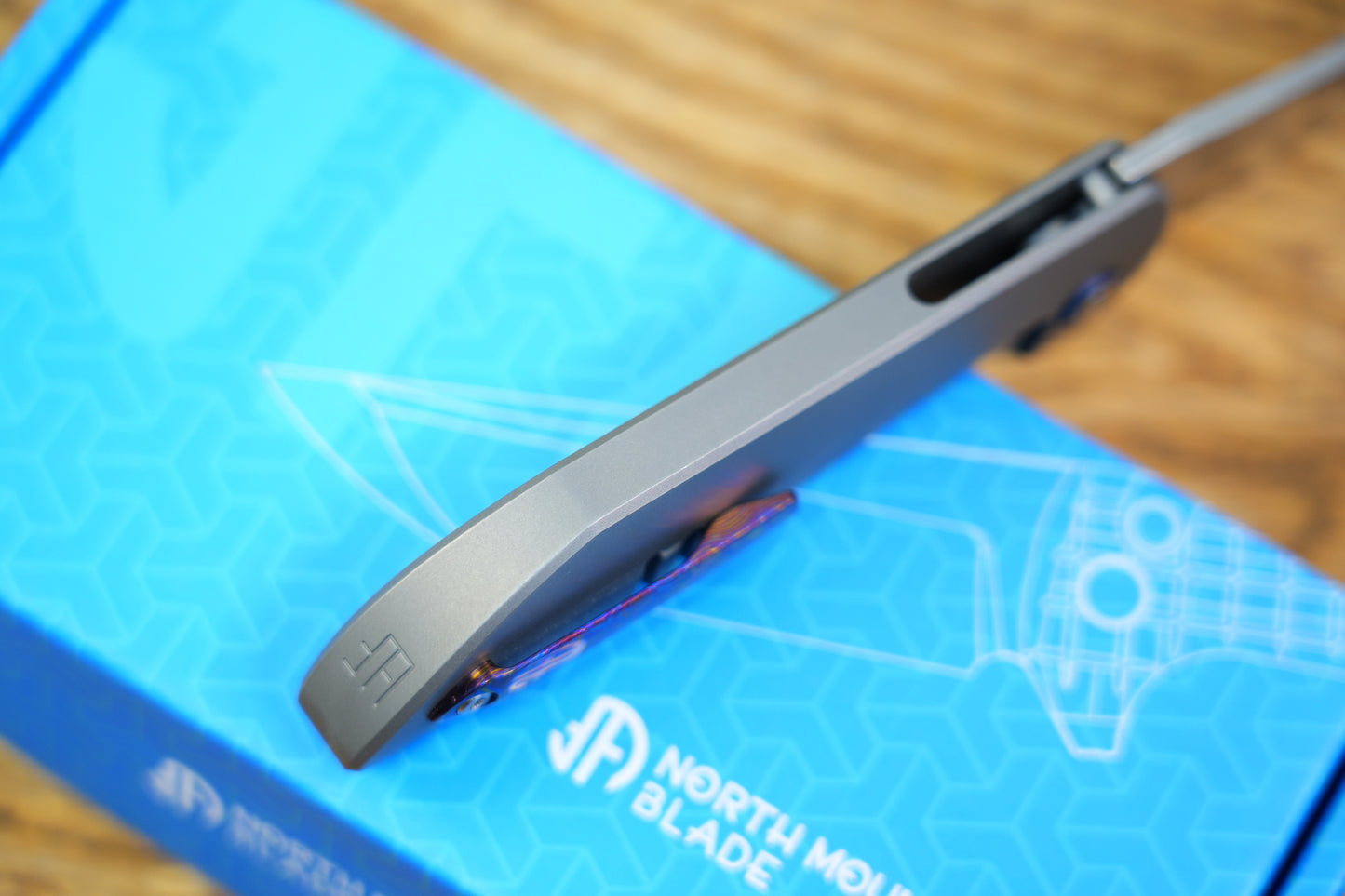 One-piece titanium handle