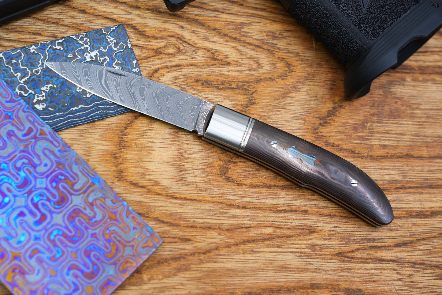 【Swift】 vegas damascus Ceramic carbon fiber handle Pocket Knife No lock