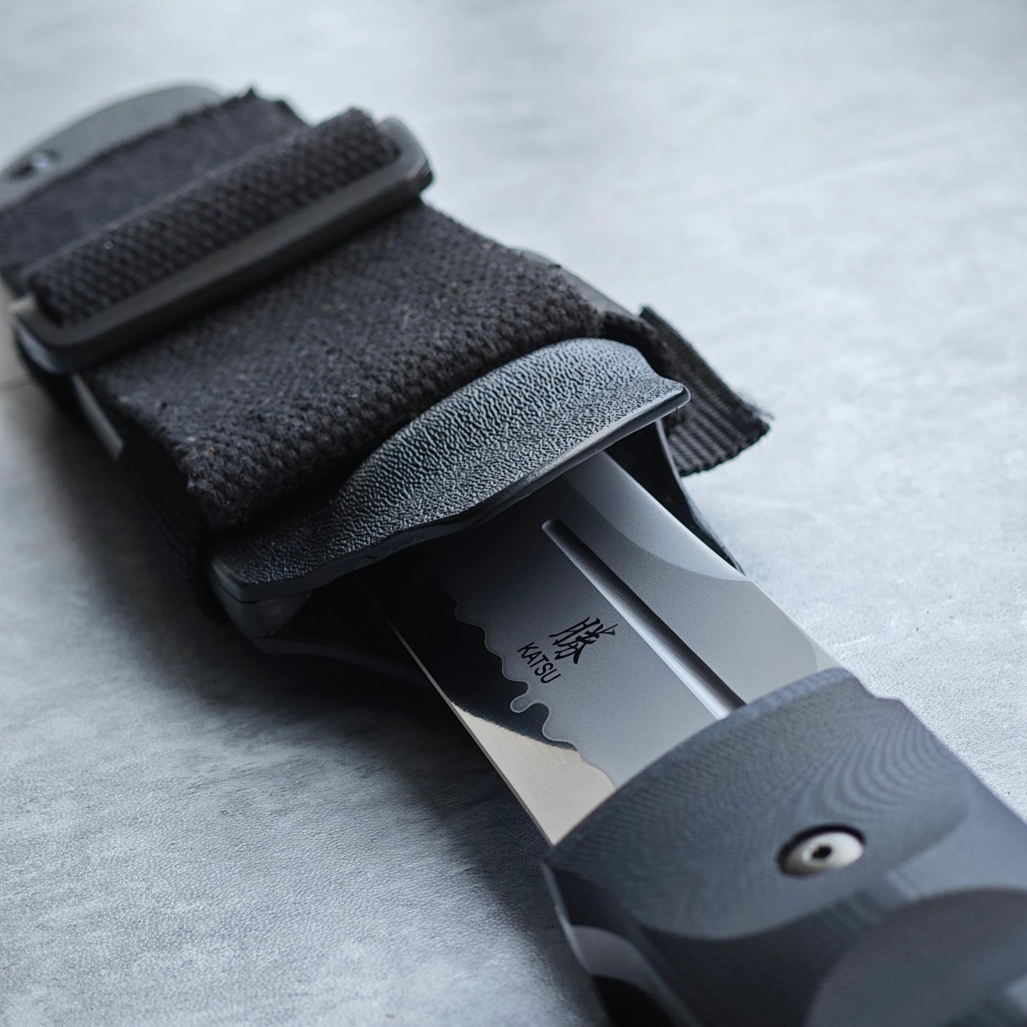 Nemoto Design FB01, SLD-MAGIC Steel Fixed Blade Knife, Kydex Sheath, Sakura Blade