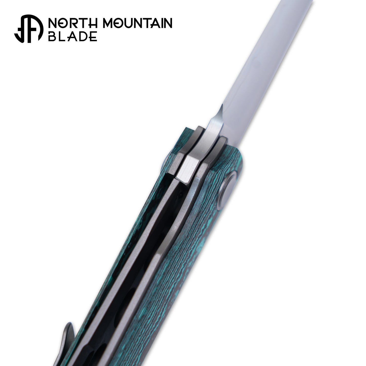 2412-GRCF CHOP 4 Front Flipper Folding Knife, Ceramic Carbon Fiber Handle, SLD San Mai Steel, Japanese-Style Tanto