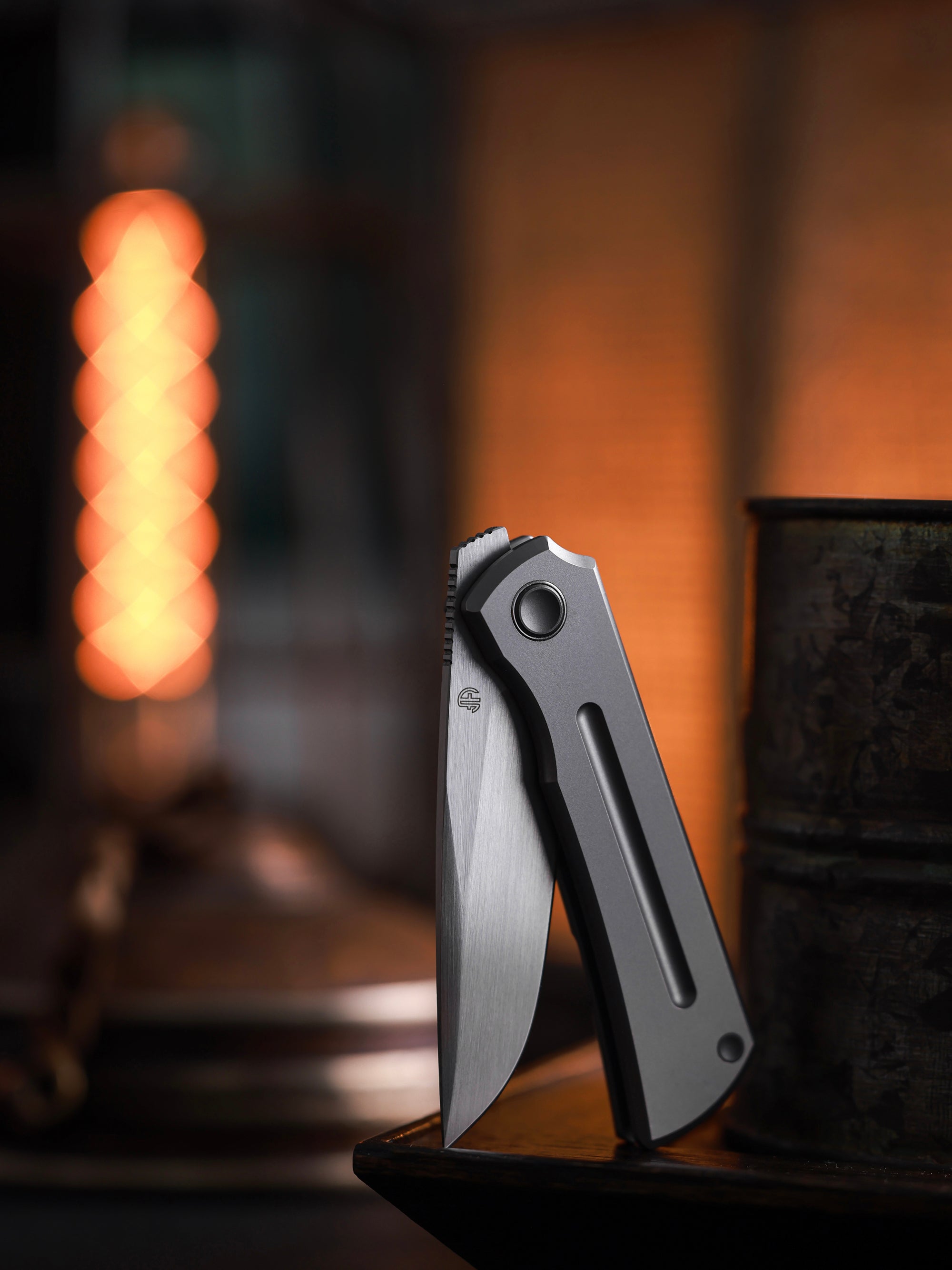 Sun 2525-Stripe MINI Folding Knife Ti Handle M390 Blade hand