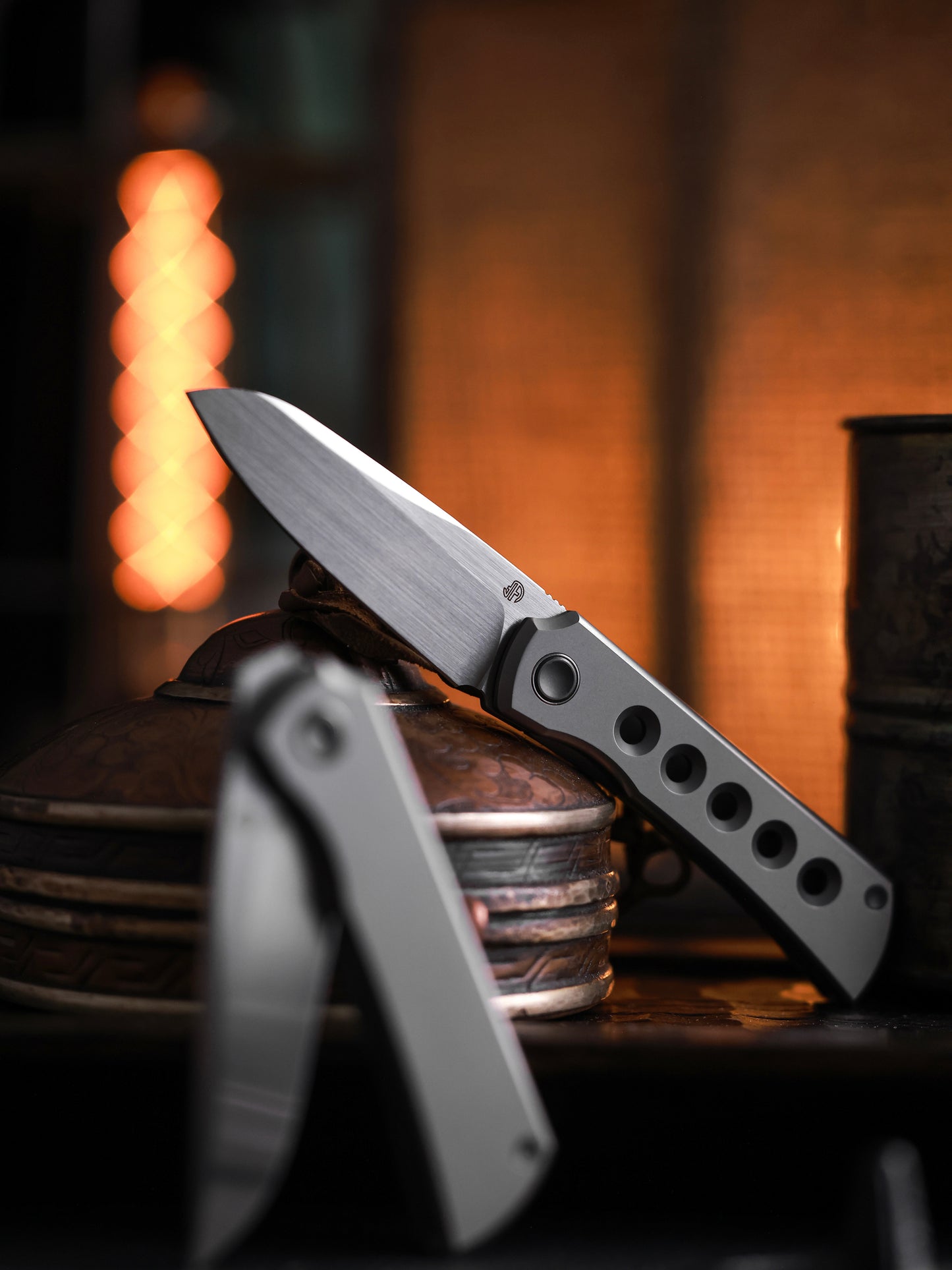 Moon 2526-Hole MINI Folding Knife Ti Handle M390 Blade hand-brushed finish