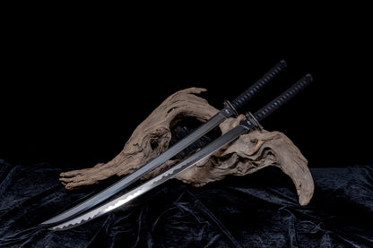 Katana 80CRV2 DLC Coating Kydex Sheath