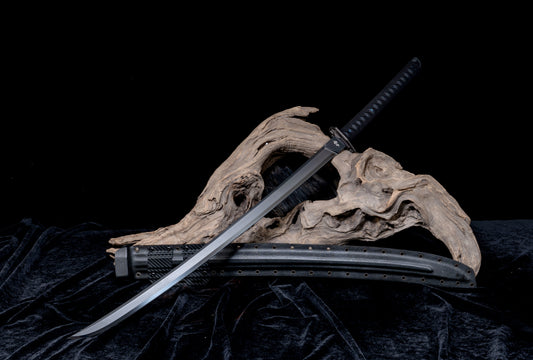 Katana 80CRV2 DLC Coating Kydex Sheath