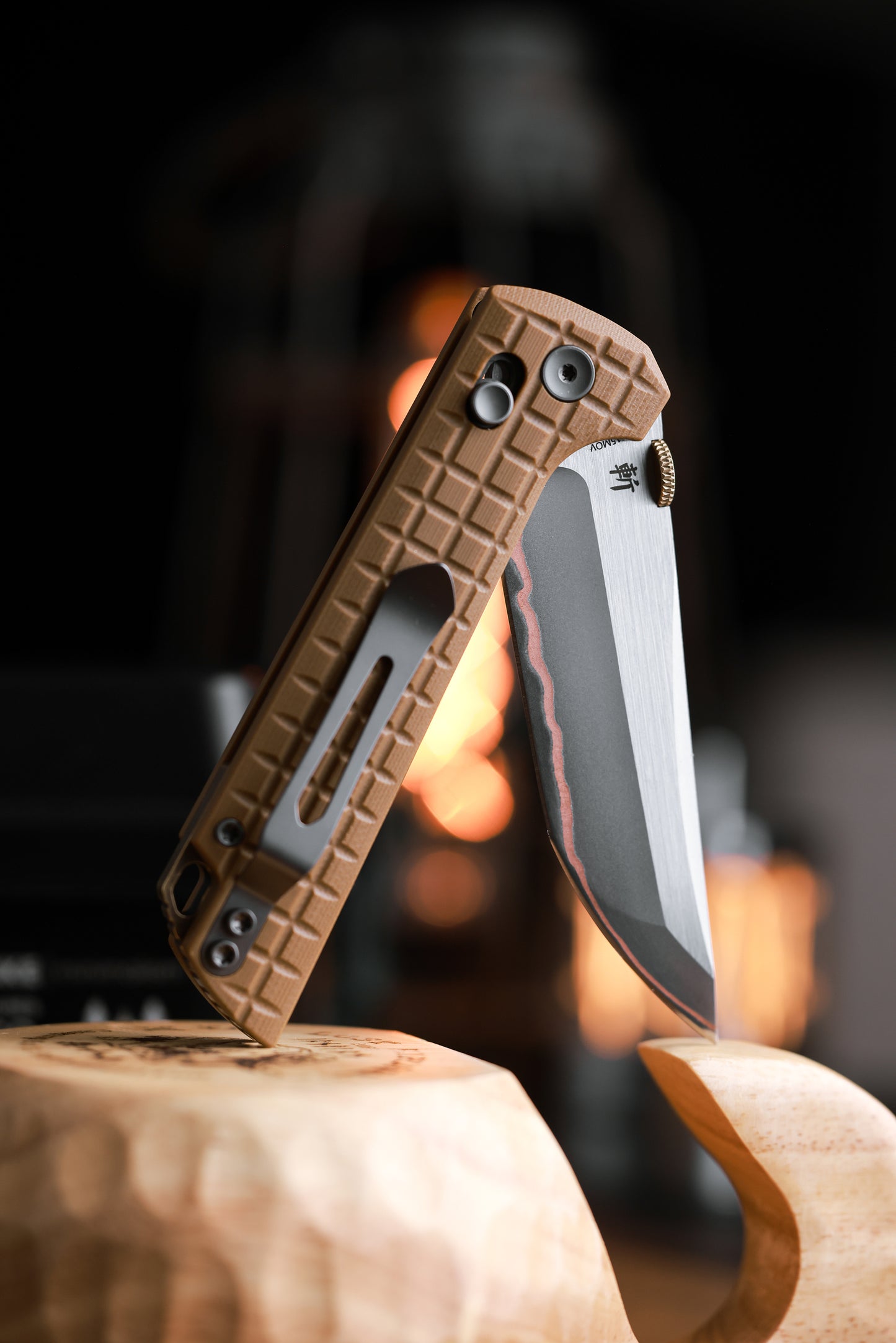 2418-TAN-G-5 Crossbar Lock  5-Layer Copper Steel 3.5" Blade Japanese-style tactical folding knife