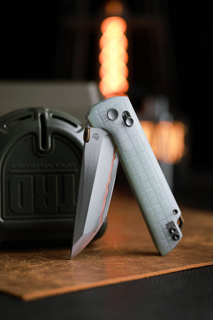 2418-JD-G-5 Crossbar Lock  5-Layer Copper Steel 3.5" Blade Japanese-style tactical folding knife