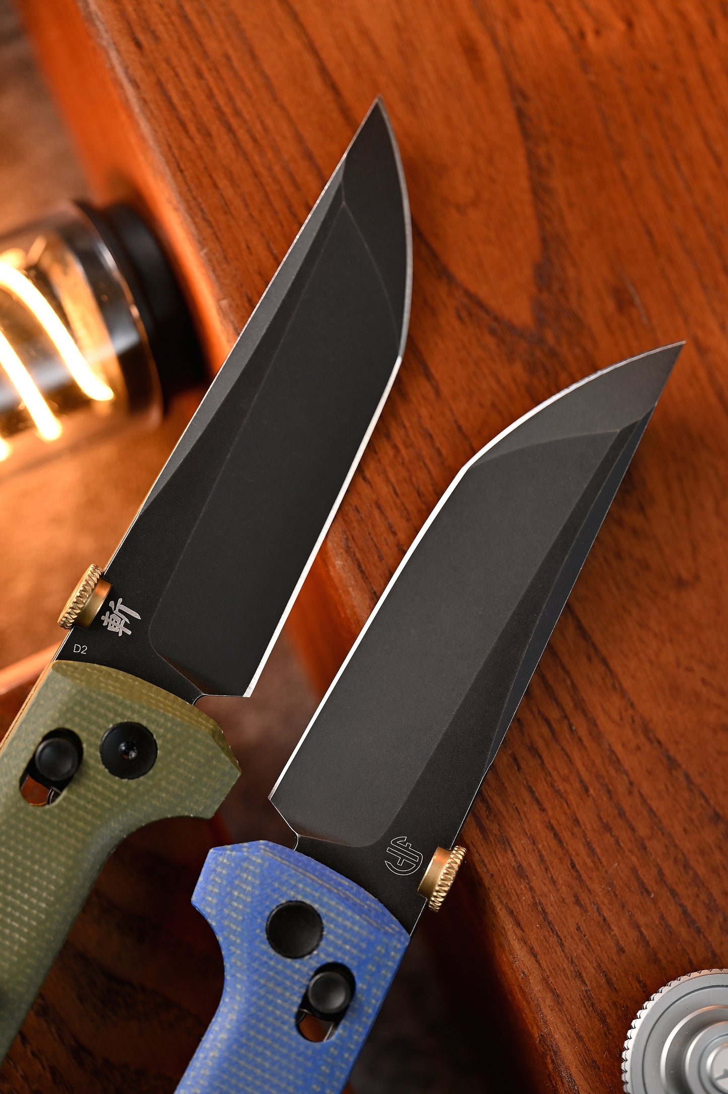 2406-BLMCT-D2BK Crossbar Lock Knife D2 Steel Japanese-style tactical folding knife