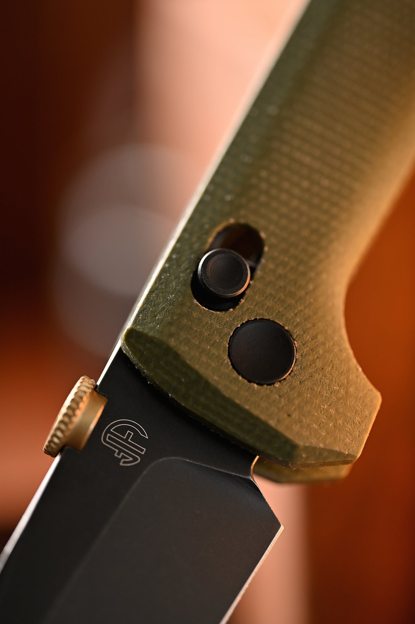 2406-GRMCT-D2BK Crossbar Lock Knife D2 Steel Japanese-style tactical folding knife