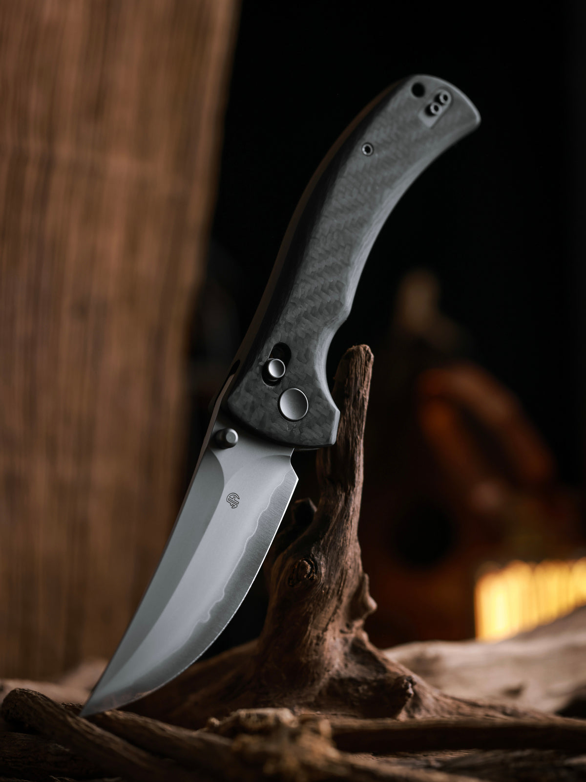 2605-CF SABERTOOTH