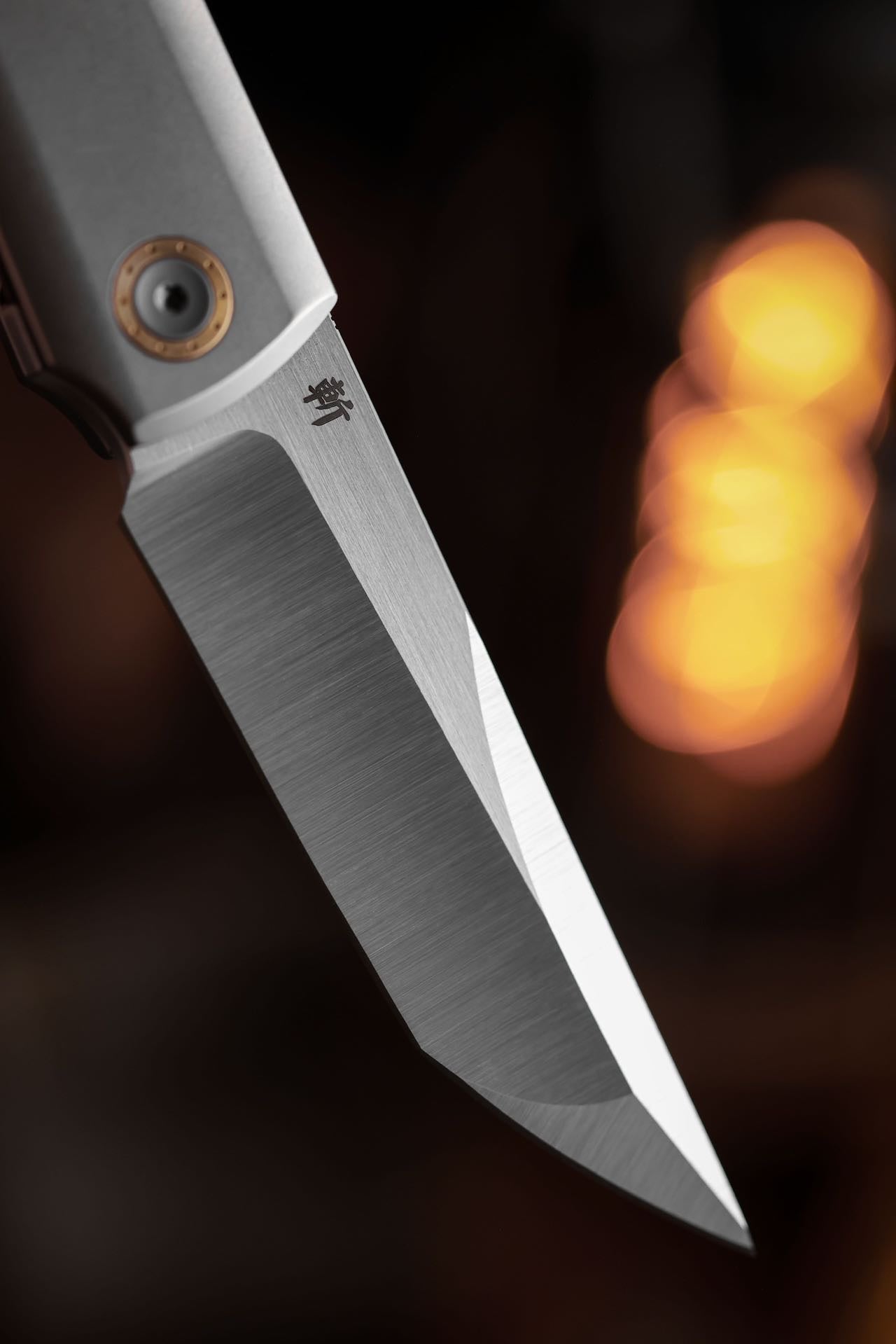 Nouvelle version phare du couteau pliant tactique japonais Ti Chop M390 de style TANTO