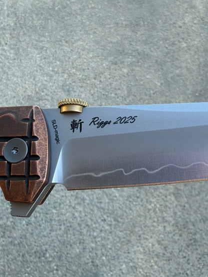 Free personalized laser engraving (name & date)