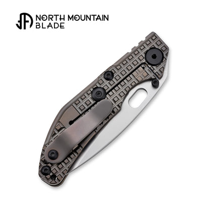 BBNM 2522-BZ-G Tanto Grid Titanium Handle Champagne