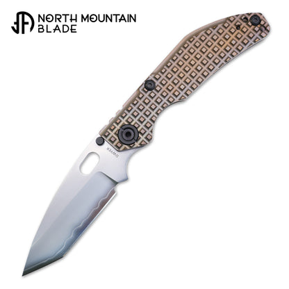 BBNM 2522-BZ-G Tanto Grid Titanium Handle Champagne