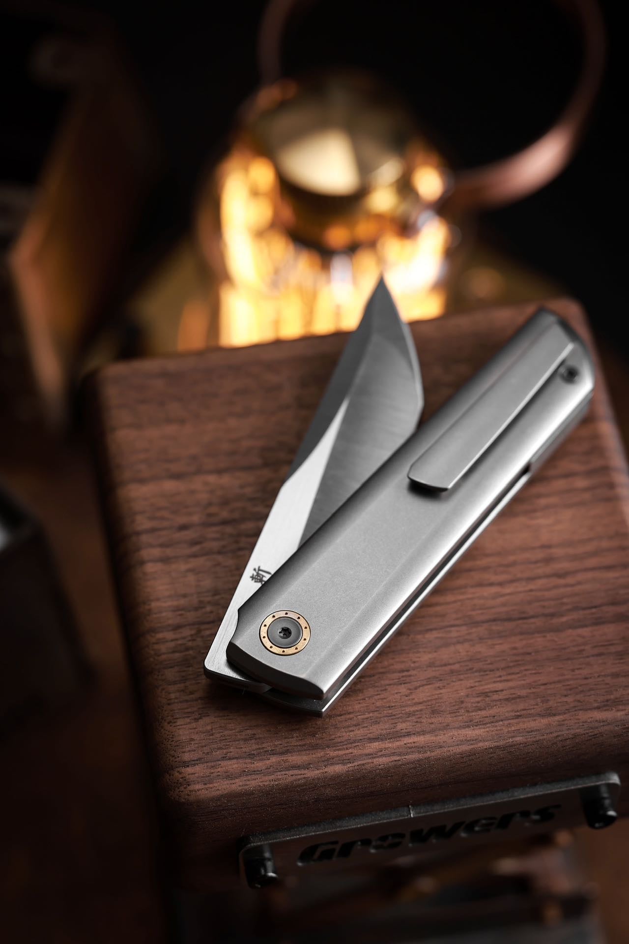 Nouvelle version phare du couteau pliant tactique japonais Ti Chop M390 de style TANTO