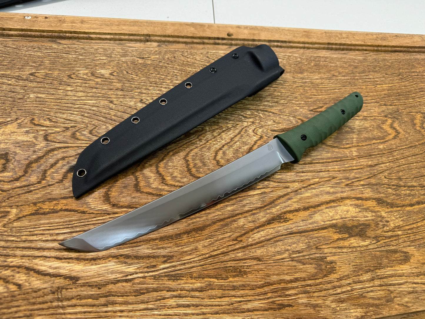 The Chop Plus 15inch Classic Japan Tanto tactical knife SLD-Magic green G10