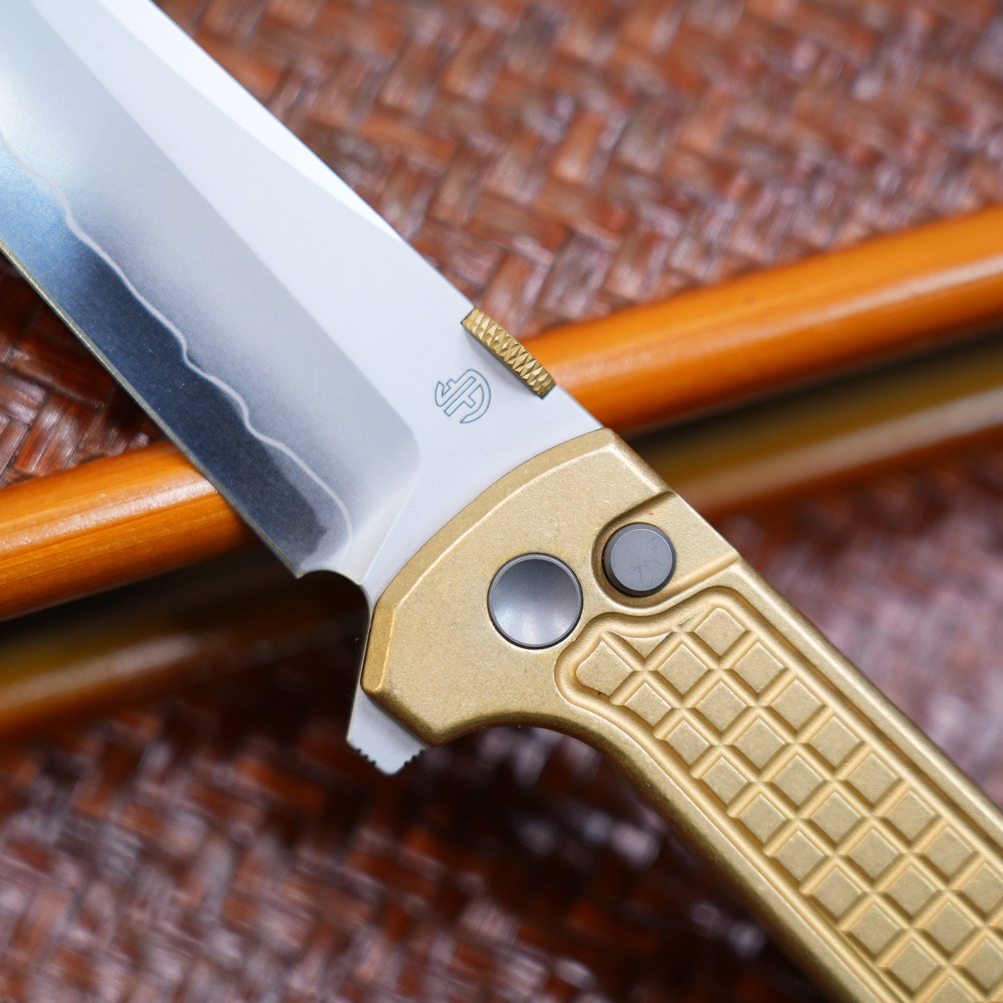 2404-BZ-G and Plates Aluminum bronze Tanto CNC Exclusive SLD-Magic