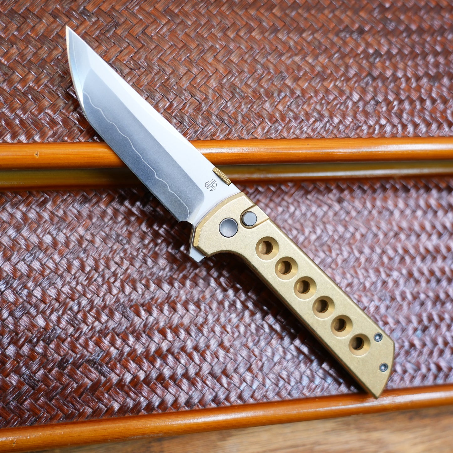 2404-BZ-H and Plates Aluminum bronze Tanto CNC Exclusive SLD-Magic
