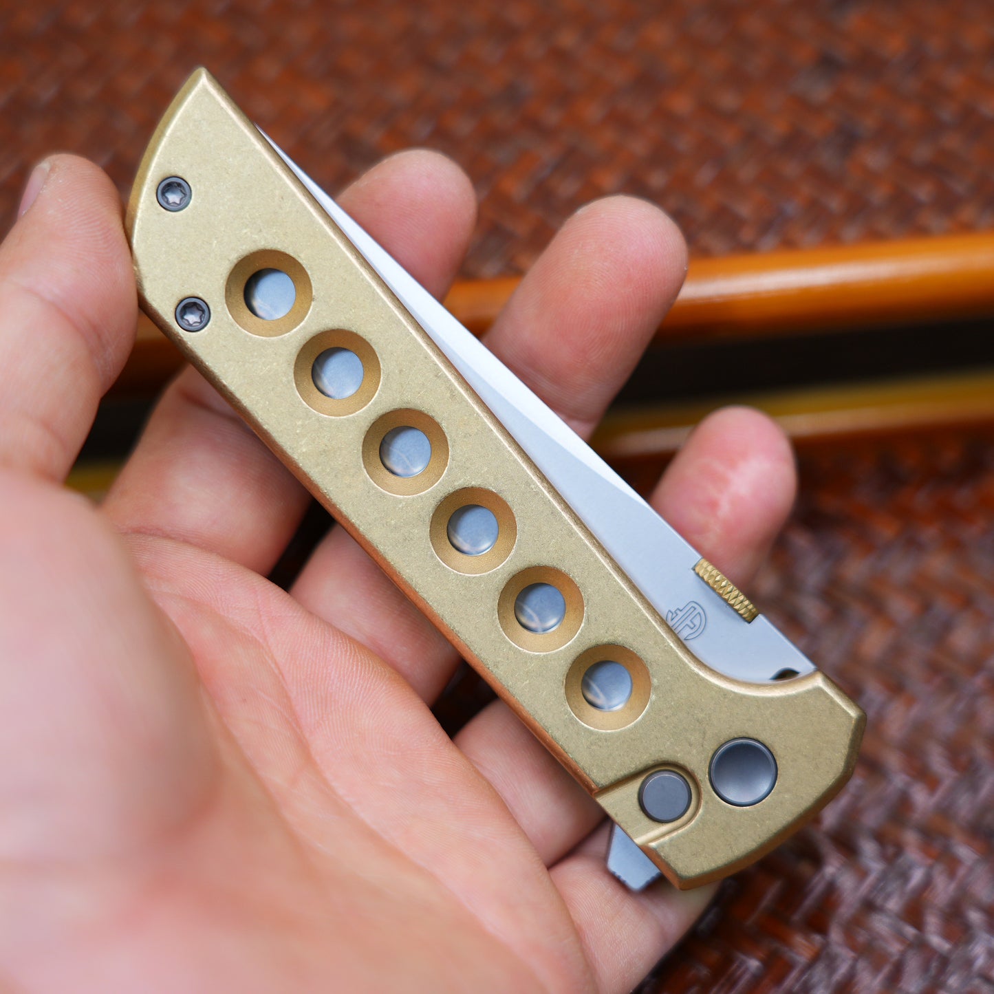 2404-BZ-H and Plates Aluminum bronze Tanto CNC Exclusive SLD-Magic