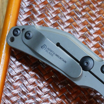 The initial prototype before production titanium handle.Only 1