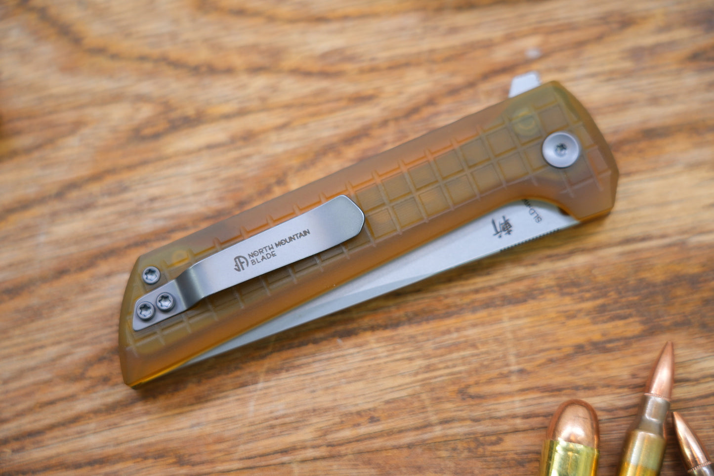Chop 2 2405-PEI handle SLD-Magic Japanese TANTO style tactical folding knife