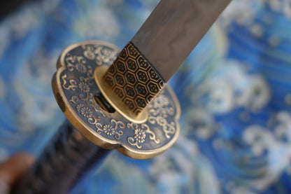 The Obsidian Tide: A Masterpiece of Clay-Tempered Craftsmanship