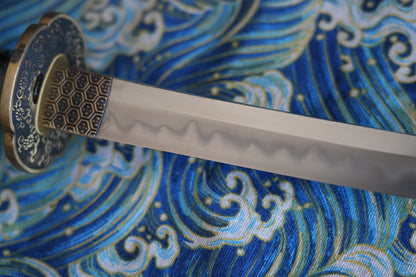 The Obsidian Tide: A Masterpiece of Clay-Tempered Craftsmanship