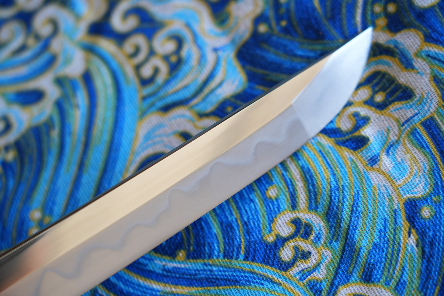 The Obsidian Tide: A Masterpiece of Clay-Tempered Craftsmanship