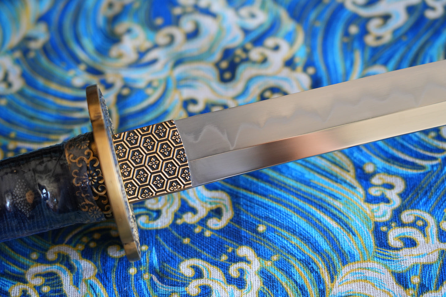 The Obsidian Tide: A Masterpiece of Clay-Tempered Craftsmanship