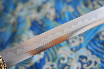 The Obsidian Tide: A Masterpiece of Clay-Tempered Craftsmanship