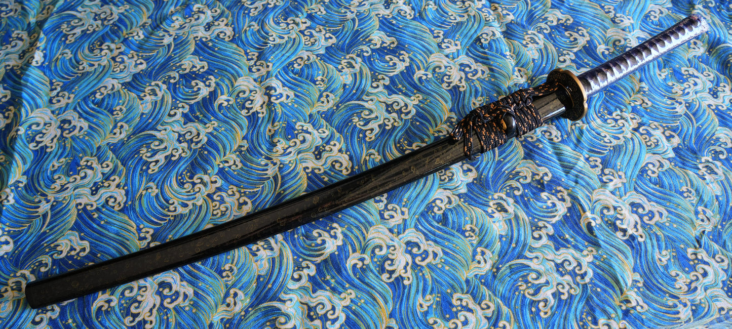 The Obsidian Tide: A Masterpiece of Clay-Tempered Craftsmanship