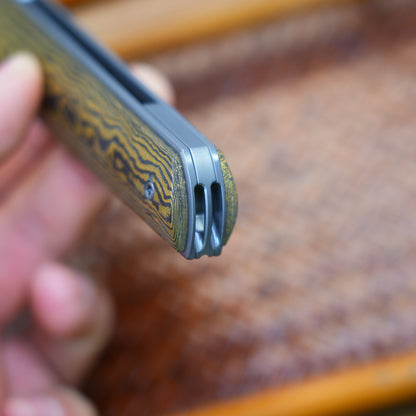 2412-GDCF Tanto Hand-brushed finish
