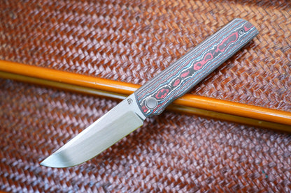 2412-RDBL Clip Point Hand-brushed finish