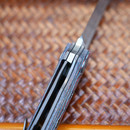 2412-RDBL Clip Point Hand-brushed finish