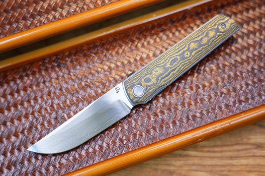 2412-GDCF Clip Point Hand-brushed finish