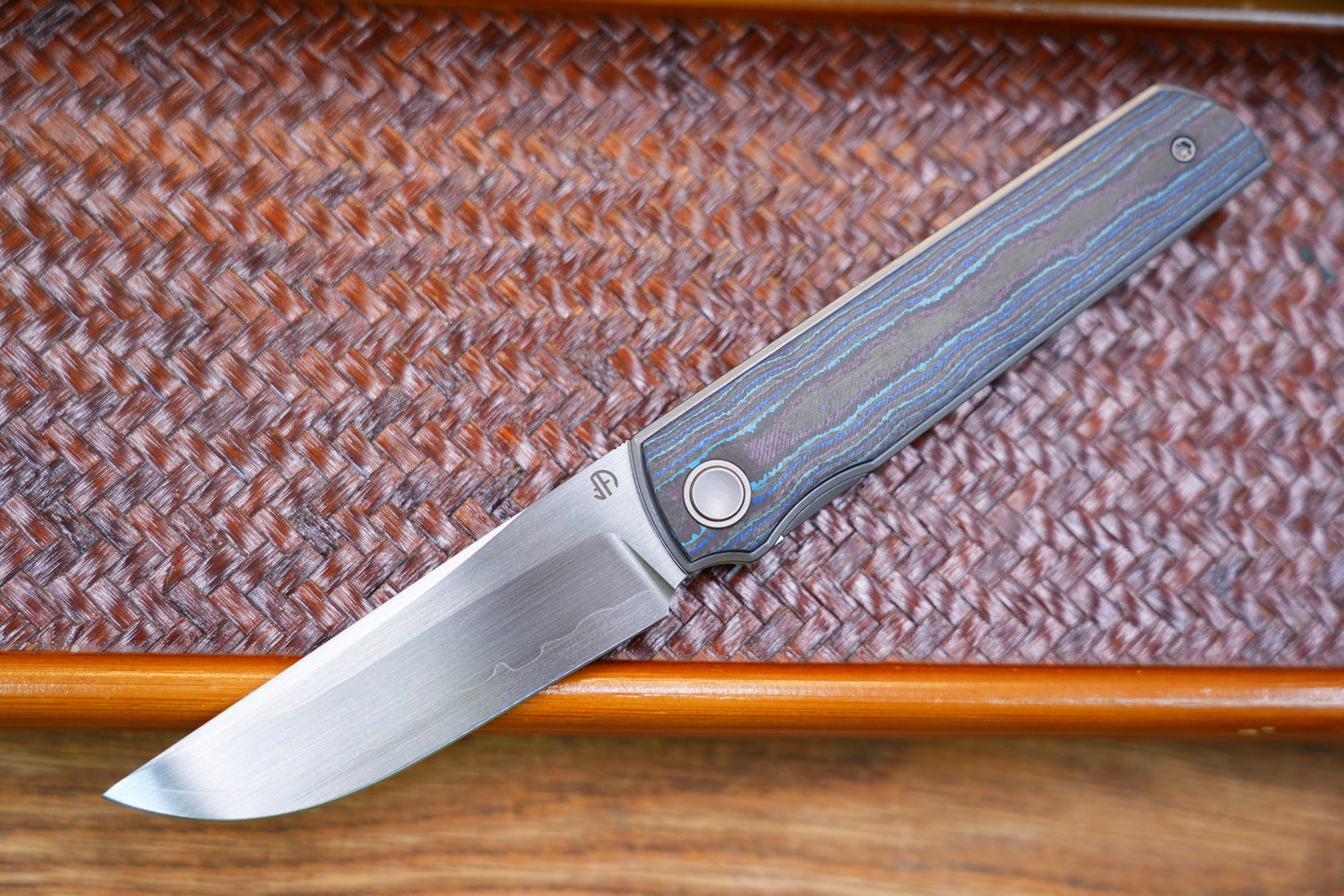 2412-BLCF Clip Point Hand-brushed finish