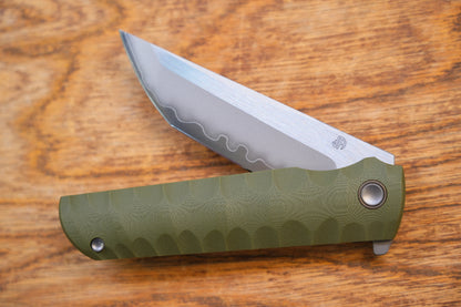 2411-GR Kick Stop Chop Plus green Hidden flipper Japanese style tactical tanto folding knife