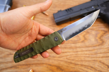2411-GR Kick Stop Chop Plus green Hidden flipper Japanese style tactical tanto folding knife