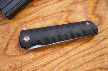 2411-BK Kick Stop Chop Plus black Hidden flipper Japanese style tactical tanto folding knife